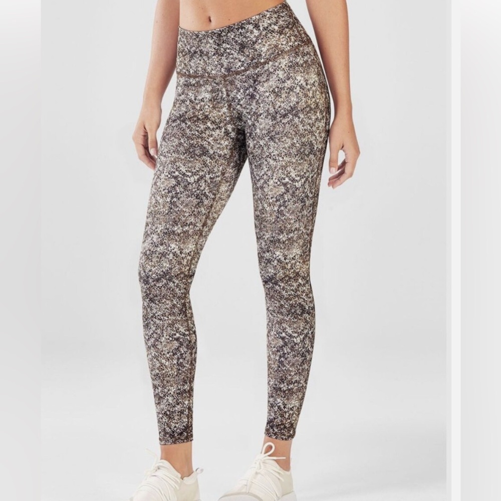 Fabletics Serpentine Legging